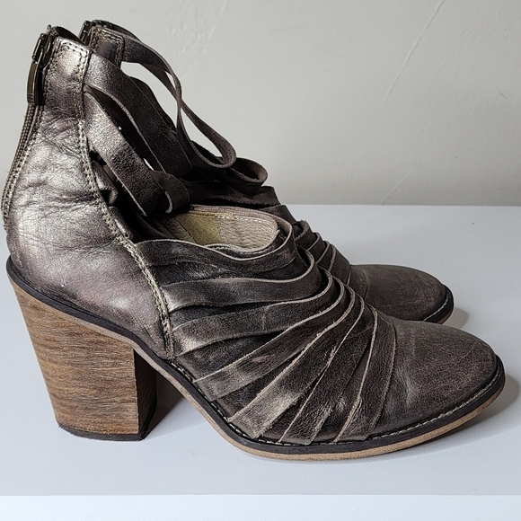 Free People Metallic Leather Strappy Hybrid Ankle Bootie Size 39/US8.5 - Picture 7 of 11